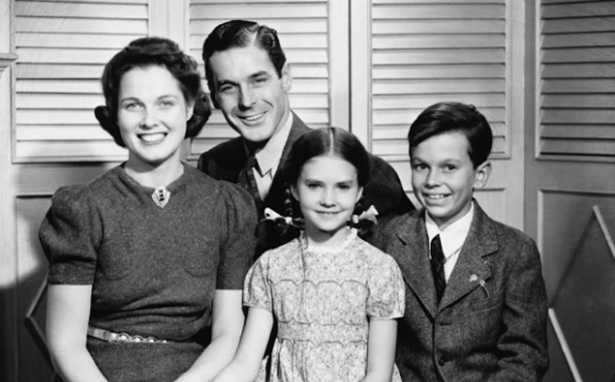 RÃ©sultat de recherche d'images pour "couple with kids 1950"
